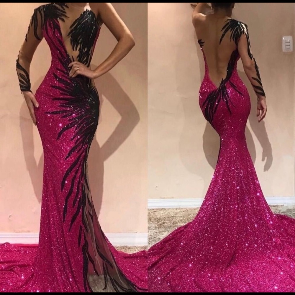 dark pink & black fitted prom dress